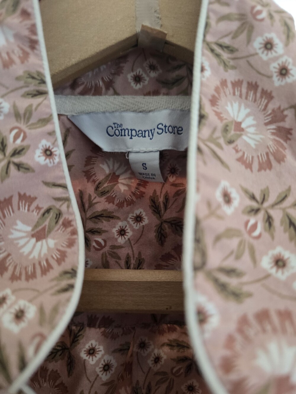 THE COMPANY STORE 100% Cotton Floral Poplin Mauve Floral Print Pajama Set S - Picture 5 of 9